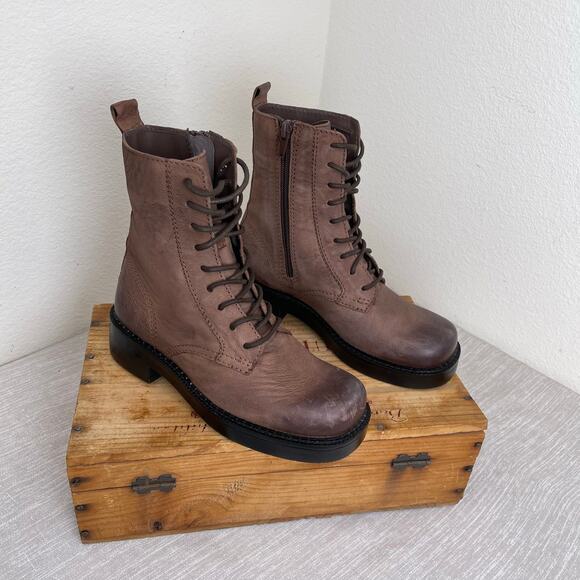 Rare ZARA Kids Brown Combat Boots EU 34 Distressed Lace Up Chunky Lug Sole Zip - Picture 2 of 11